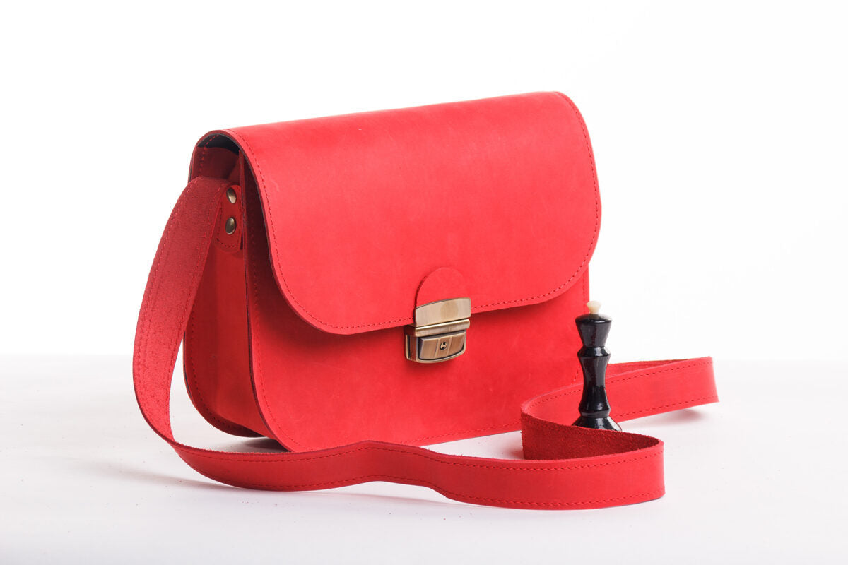 Natural Leather Saddle Bag Large – Red