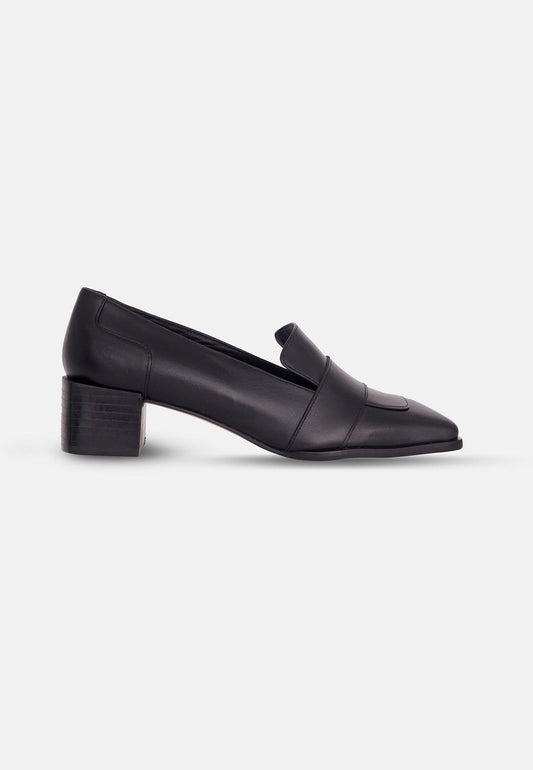 Mangará Louro Leather Loafers - Premium Women's Footwear